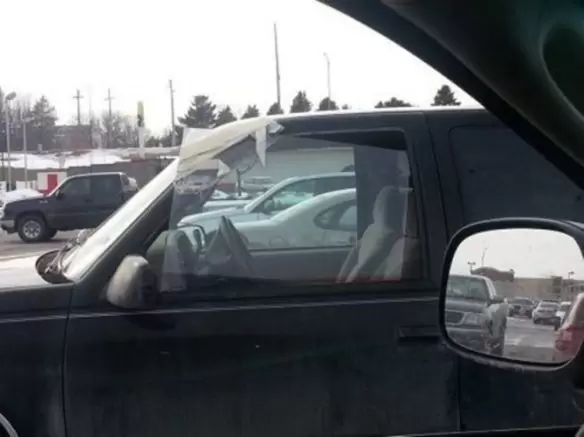 13 gambiarras perigosas em carros 4 gambiarra-perigosa-em-carro