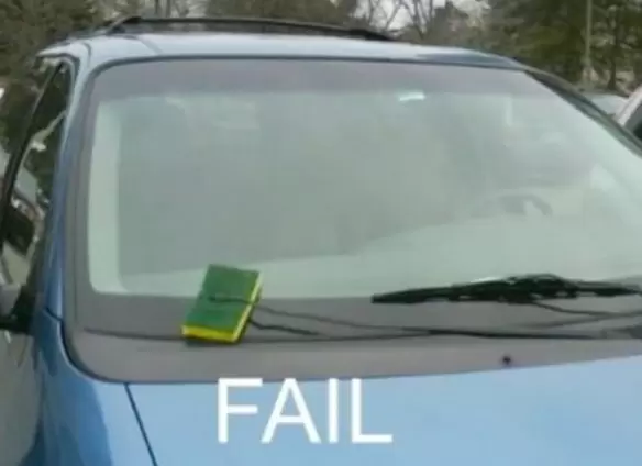 13 gambiarras perigosas em carros 14 para-brisa-do-carro