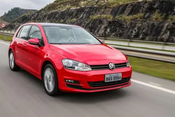 vw-golf-3-cilindros-2017-774x516